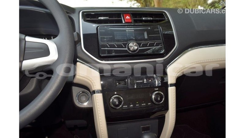 Big with watermark toyota rush dhufar import dubai 2300