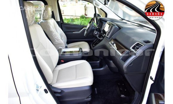 Buy Import Toyota Granvia White Car in Import - Dubai in Dhufar Buy Import Toyota Granvia White Car in Import - Dubai in Dhufar