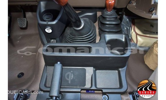 Buy Import Toyota Land Cruiser Other Car in Import - Dubai in Dhufar Buy Import Toyota Land Cruiser Other Car in Import - Dubai in Dhufar