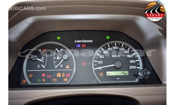 Buy Import Toyota Land Cruiser Other Car in Import - Dubai in Dhufar Buy Import Toyota Land Cruiser Other Car in Import - Dubai in Dhufar
