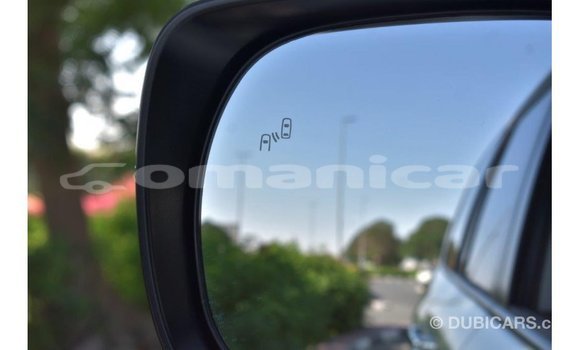 Buy Import Toyota Land Cruiser White Car in Import - Dubai in Dhufar Buy Import Toyota Land Cruiser White Car in Import - Dubai in Dhufar