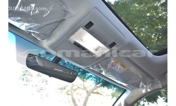 Buy Import Toyota Land Cruiser White Car in Import - Dubai in Dhufar Buy Import Toyota Land Cruiser White Car in Import - Dubai in Dhufar