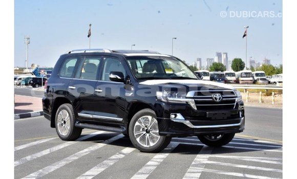 Buy Import Toyota Land Cruiser Black Car in Import - Dubai in Dhufar Buy Import Toyota Land Cruiser Black Car in Import - Dubai in Dhufar