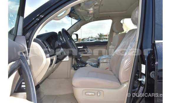 Buy Import Toyota Land Cruiser Black Car in Import - Dubai in Dhufar Buy Import Toyota Land Cruiser Black Car in Import - Dubai in Dhufar