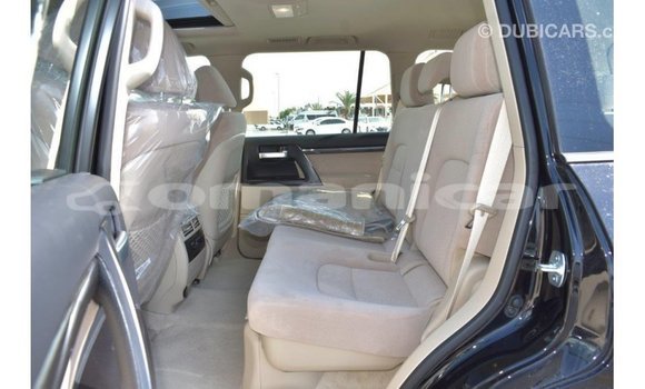 Buy Import Toyota Land Cruiser Black Car in Import - Dubai in Dhufar Buy Import Toyota Land Cruiser Black Car in Import - Dubai in Dhufar