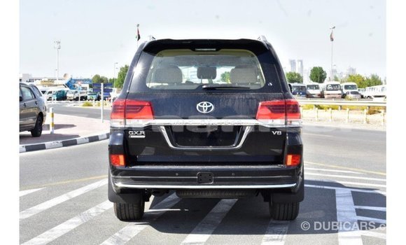 Buy Import Toyota Land Cruiser Black Car in Import - Dubai in Dhufar Buy Import Toyota Land Cruiser Black Car in Import - Dubai in Dhufar