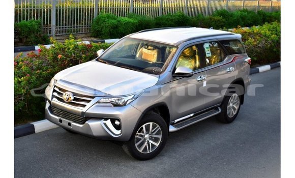 Buy Import Toyota Fortuner Other Car in Import - Dubai in Dhufar Buy Import Toyota Fortuner Other Car in Import - Dubai in Dhufar