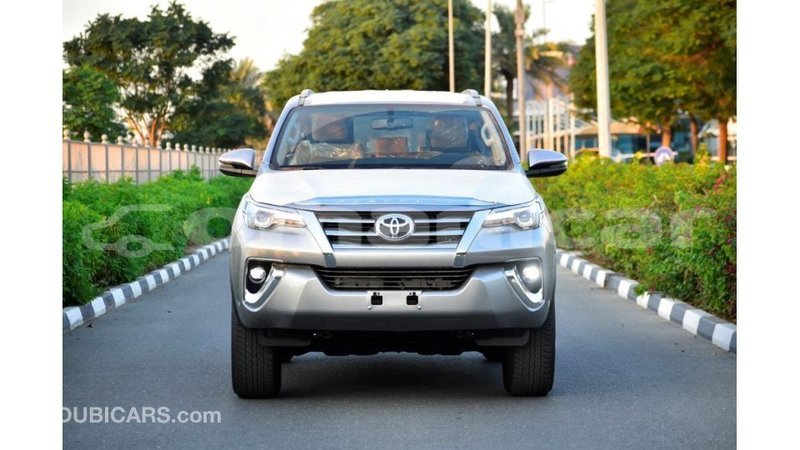 Big with watermark toyota fortuner dhufar import dubai 2306