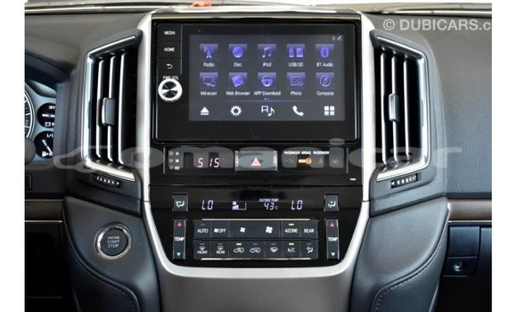 Buy Import Toyota Land Cruiser Other Car in Import - Dubai in Dhufar Buy Import Toyota Land Cruiser Other Car in Import - Dubai in Dhufar
