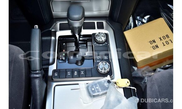 Buy Import Toyota Land Cruiser Black Car in Import - Dubai in Dhufar Buy Import Toyota Land Cruiser Black Car in Import - Dubai in Dhufar