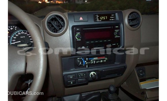 Buy Import Toyota Land Cruiser Other Car in Import - Dubai in Dhufar Buy Import Toyota Land Cruiser Other Car in Import - Dubai in Dhufar
