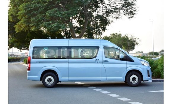Buy Import Toyota Hiace Blue Car in Import - Dubai in Dhufar Buy Import Toyota Hiace Blue Car in Import - Dubai in Dhufar