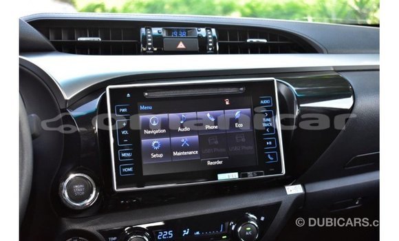 Buy Import Toyota Hilux White Car in Import - Dubai in Dhufar Buy Import Toyota Hilux White Car in Import - Dubai in Dhufar