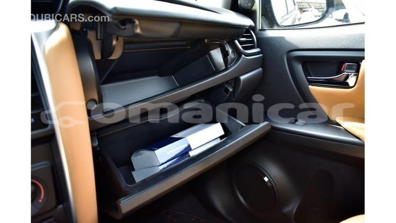 Big with watermark toyota fortuner dhufar import dubai 2316