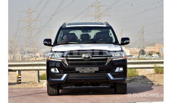 Buy Import Toyota Land Cruiser Black Car in Import - Dubai in Dhufar Buy Import Toyota Land Cruiser Black Car in Import - Dubai in Dhufar