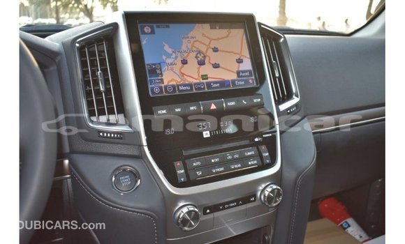 Buy Import Toyota Land Cruiser Black Car in Import - Dubai in Dhufar Buy Import Toyota Land Cruiser Black Car in Import - Dubai in Dhufar