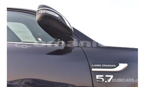 Buy Import Toyota Land Cruiser Black Car in Import - Dubai in Dhufar Buy Import Toyota Land Cruiser Black Car in Import - Dubai in Dhufar