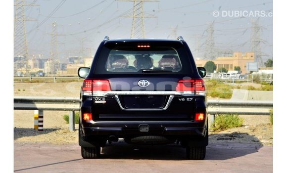 Buy Import Toyota Land Cruiser Black Car in Import - Dubai in Dhufar Buy Import Toyota Land Cruiser Black Car in Import - Dubai in Dhufar