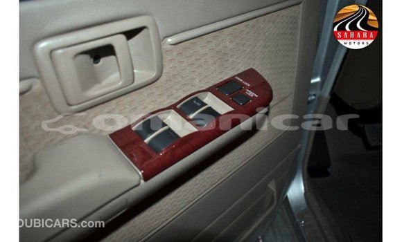 Buy Import Toyota Land Cruiser Other Car in Import - Dubai in Dhufar Buy Import Toyota Land Cruiser Other Car in Import - Dubai in Dhufar