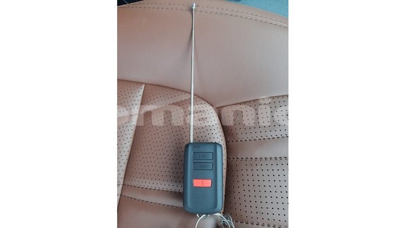 Big with watermark toyota land cruiser dhufar import dubai 2322