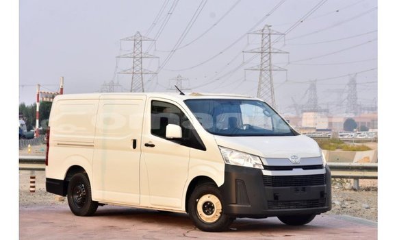 Buy Import Toyota Hiace White Car in Import - Dubai in Dhufar Buy Import Toyota Hiace White Car in Import - Dubai in Dhufar