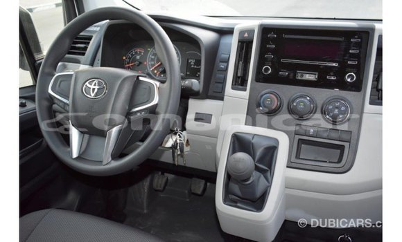 Buy Import Toyota Hiace White Car in Import - Dubai in Dhufar Buy Import Toyota Hiace White Car in Import - Dubai in Dhufar