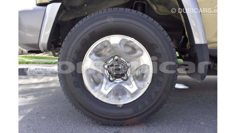 Big with watermark toyota land cruiser dhufar import dubai 2326