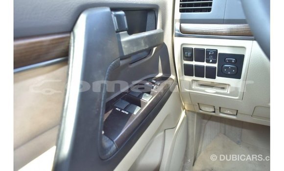 Buy Import Toyota Land Cruiser White Car in Import - Dubai in Dhufar Buy Import Toyota Land Cruiser White Car in Import - Dubai in Dhufar