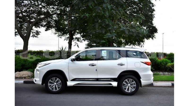 Big with watermark toyota fortuner dhufar import dubai 2328
