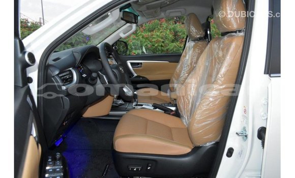 Buy Import Toyota Fortuner White Car in Import - Dubai in Dhufar Buy Import Toyota Fortuner White Car in Import - Dubai in Dhufar