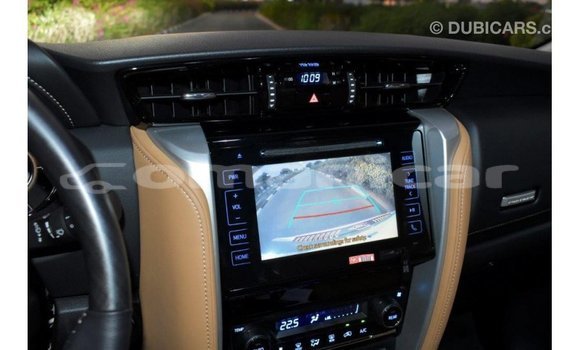 Buy Import Toyota Fortuner White Car in Import - Dubai in Dhufar Buy Import Toyota Fortuner White Car in Import - Dubai in Dhufar