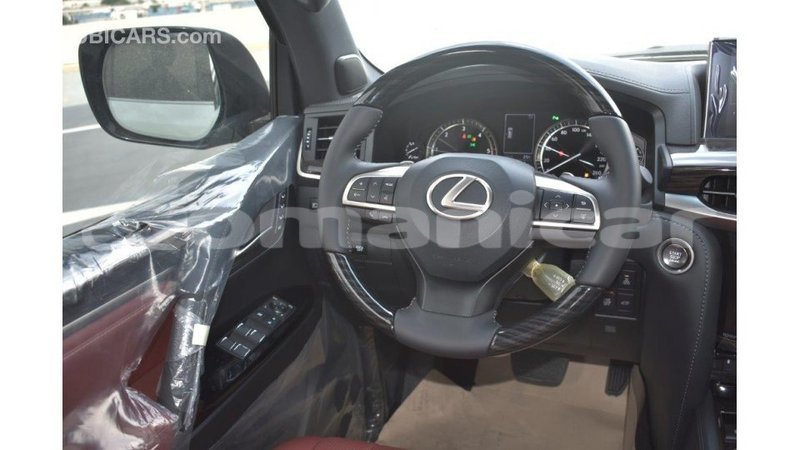 Big with watermark lexus lx dhufar import dubai 2331