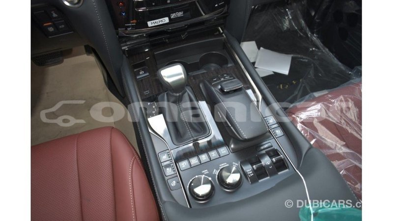Big with watermark lexus lx dhufar import dubai 2331