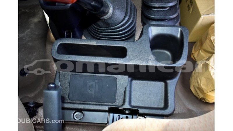 Big with watermark toyota land cruiser dhufar import dubai 2332