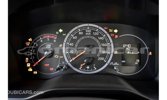 Buy Import Toyota Hiace White Car in Import - Dubai in Dhufar Buy Import Toyota Hiace White Car in Import - Dubai in Dhufar