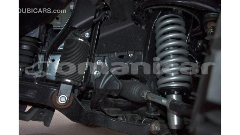 Big with watermark toyota land cruiser dhufar import dubai 2339