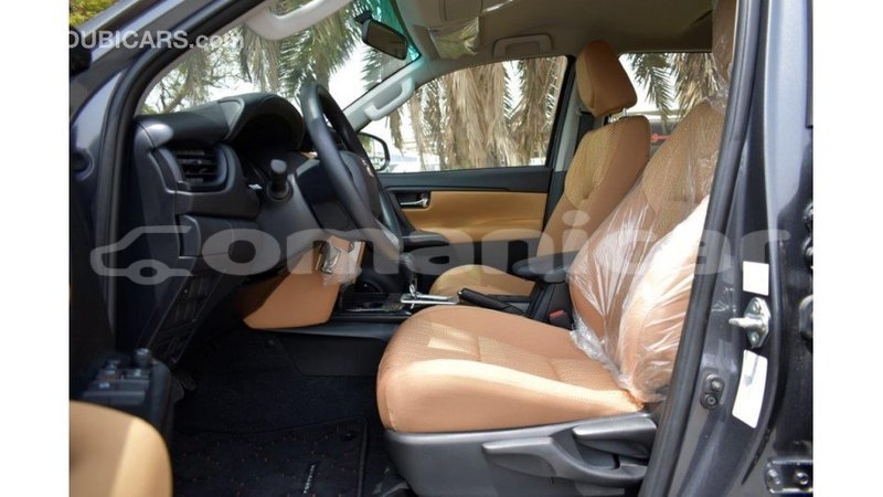 Big with watermark toyota fortuner dhufar import dubai 2340