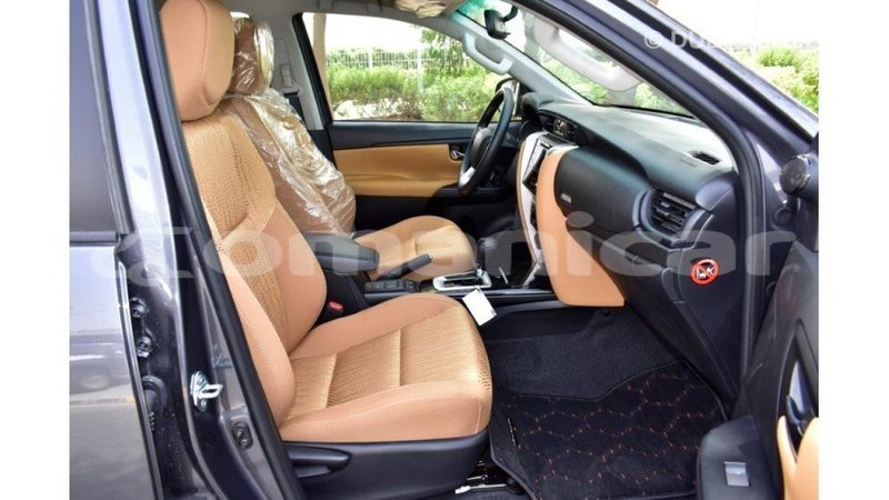 Big with watermark toyota fortuner dhufar import dubai 2340