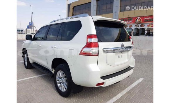 Buy Import Toyota Prado White Car in Import - Dubai in Dhufar Buy Import Toyota Prado White Car in Import - Dubai in Dhufar