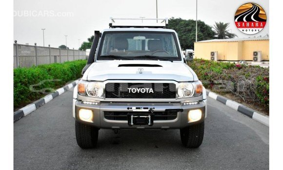 Buy Import Toyota Land Cruiser Other Car in Import - Dubai in Dhufar Buy Import Toyota Land Cruiser Other Car in Import - Dubai in Dhufar