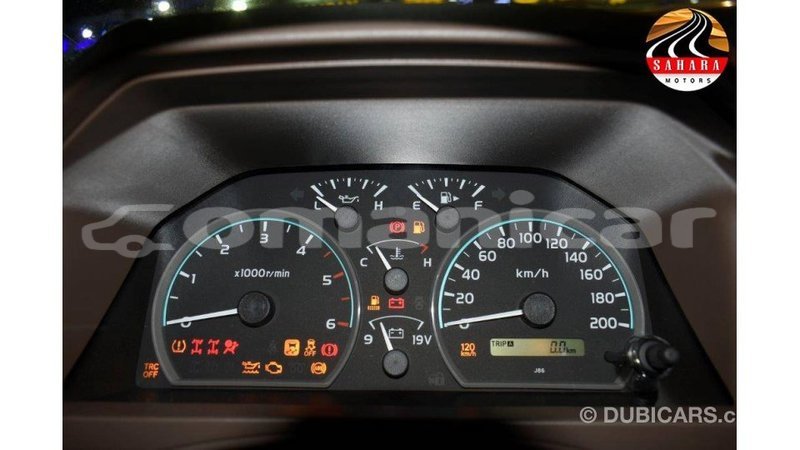 Big with watermark toyota land cruiser dhufar import dubai 2341