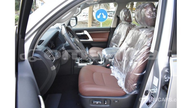 Big with watermark toyota land cruiser dhufar import dubai 2342