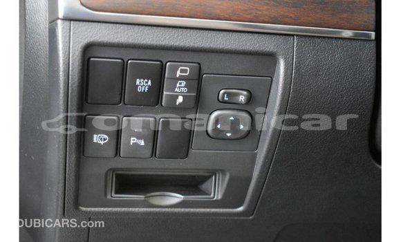 Buy Import Toyota Land Cruiser Other Car in Import - Dubai in Dhufar Buy Import Toyota Land Cruiser Other Car in Import - Dubai in Dhufar