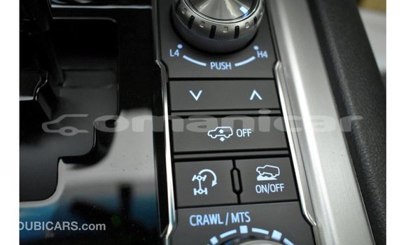Buy Import Toyota Land Cruiser Other Car in Import - Dubai in Dhufar Buy Import Toyota Land Cruiser Other Car in Import - Dubai in Dhufar