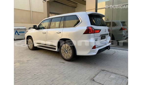 Buy Import Lexus LX White Car in Import - Dubai in Dhufar Buy Import Lexus LX White Car in Import - Dubai in Dhufar