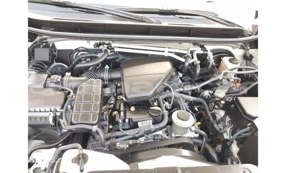 Buy Import Toyota Prado White Car in Import - Dubai in Dhufar Buy Import Toyota Prado White Car in Import - Dubai in Dhufar