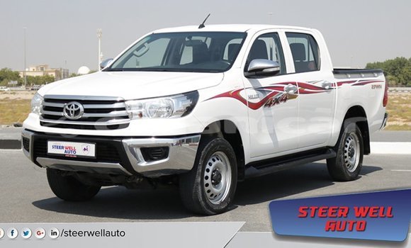 Buy Import Toyota Hilux White Car in Import - Dubai in Dhufar Buy Import Toyota Hilux White Car in Import - Dubai in Dhufar