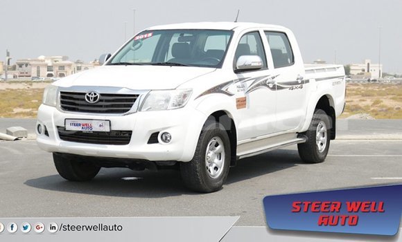 Buy Import Toyota Hilux White Car in Import - Dubai in Dhufar Buy Import Toyota Hilux White Car in Import - Dubai in Dhufar