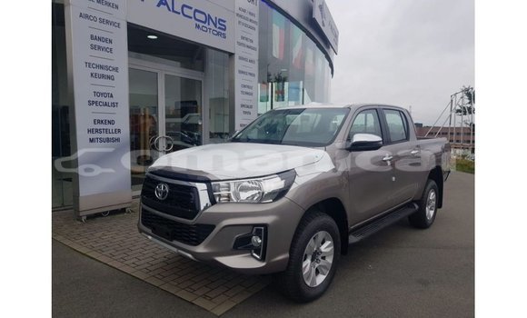 Buy Import Toyota Hilux Other Car in Import - Dubai in Dhufar Buy Import Toyota Hilux Other Car in Import - Dubai in Dhufar