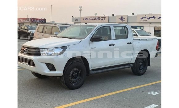 Buy Import Toyota Hilux White Car in Import - Dubai in Dhufar Buy Import Toyota Hilux White Car in Import - Dubai in Dhufar